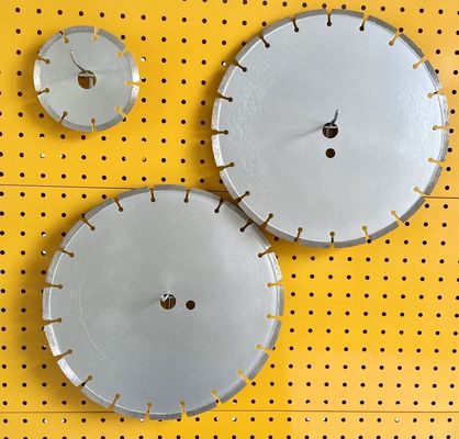 High Quality 230×2.6/1.8×10×16T Huachang 9 Inch Laser Welded Granite Concrete Dry Cutting Diamond Saw Blade